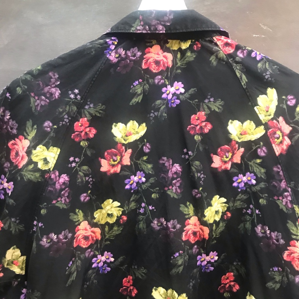 ARITZIA Talula Oversized Floral Shirt Silk Cotton - Picture 7 of 9